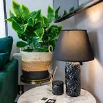 Energyapart Aqua Na Wodzie Houseboat Apartman *