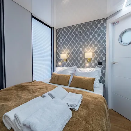 Daire Energyapart Aqua Na Wodzie Houseboat