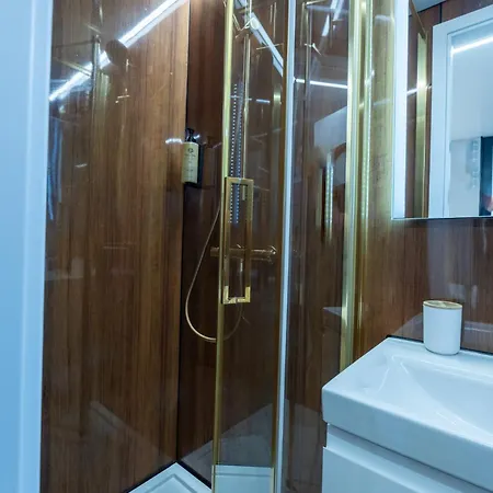 Apartment Energyapart Aqua Na Wodzie Houseboat Szczecin
