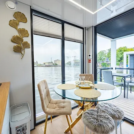 Apartman Energyapart Aqua Na Wodzie Houseboat *