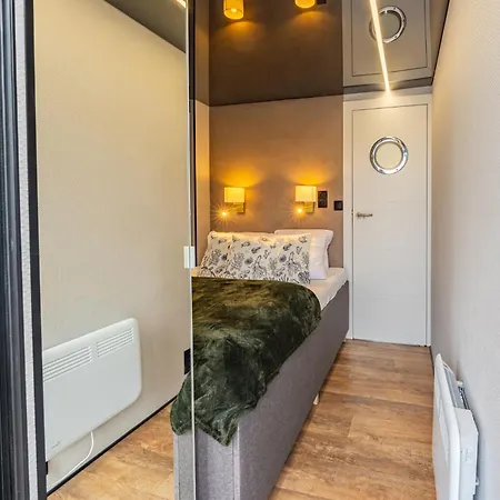 Apartment Energyapart Aqua Na Wodzie Houseboat *