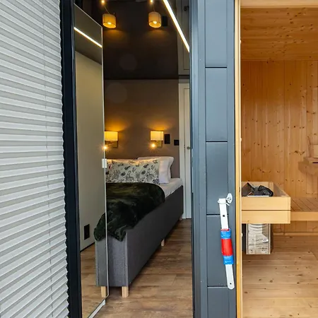 Energyapart Aqua Na Wodzie Houseboat *