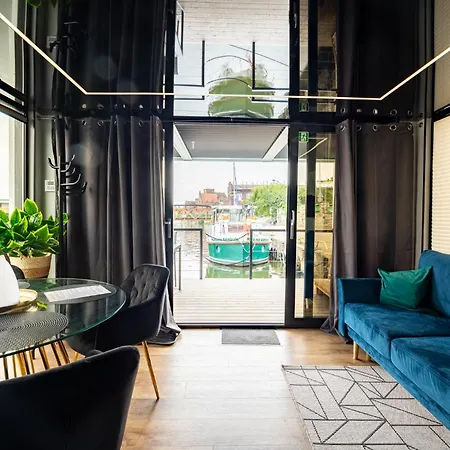Energyapart Aqua Na Wodzie Houseboat